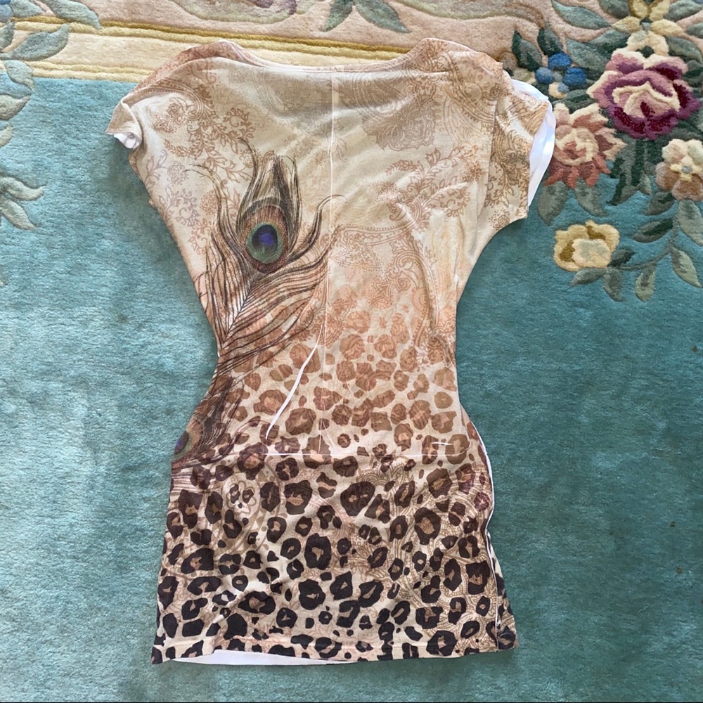 🛍 Cold shoulder leopard embellished v neck tunic top - Picture 5 of 5
